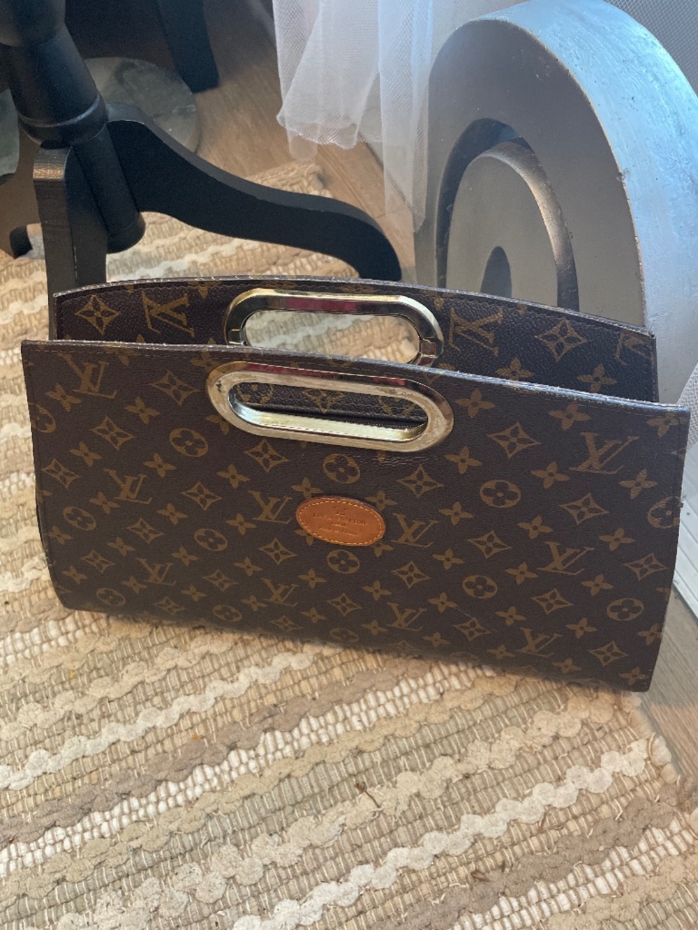 Vintage Louis Vuitton Zippered Clutch Tote (Mint Condition) Handbag